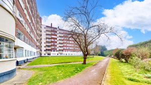 gardens- click for photo gallery